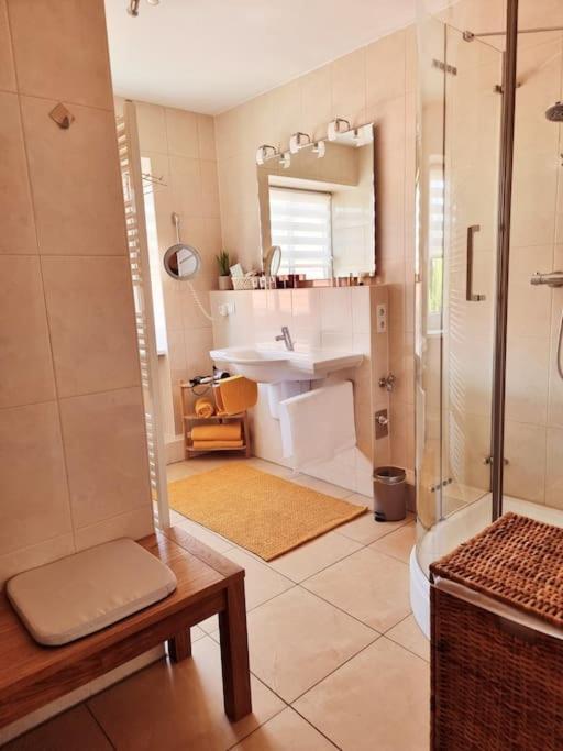 Traumhafte Auszeit Apartment Bad Lauchstädt Екстериор снимка