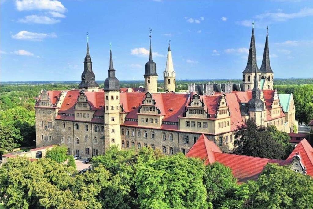 Traumhafte Auszeit Apartment Bad Lauchstädt Екстериор снимка